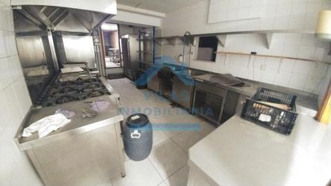 LOCAL EN ROSALIA DE CASTRO - MILLADOIRO