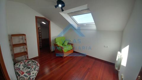 DUPLEX EN RUA CEREIXOS - MILLADOIRO