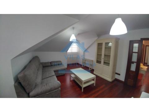 ATICO CON DOS PLAZAS DE GARAJE EN RUA MAGDALENA - MILLADOIRO