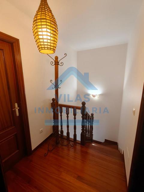 DUPLEX EN RUA CEREIXOS - MILLADOIRO